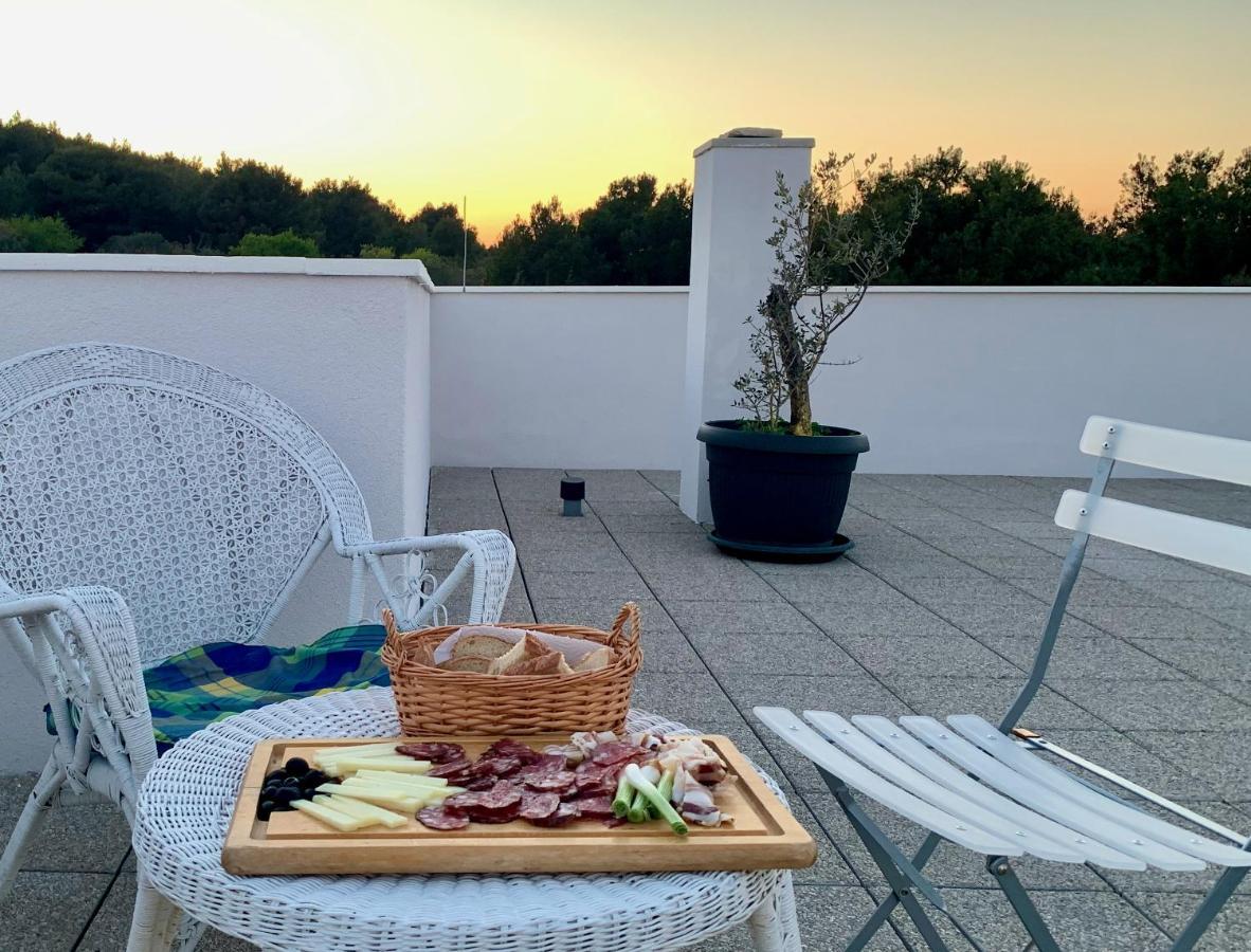 Miabella Resort Drage Kültér fotó